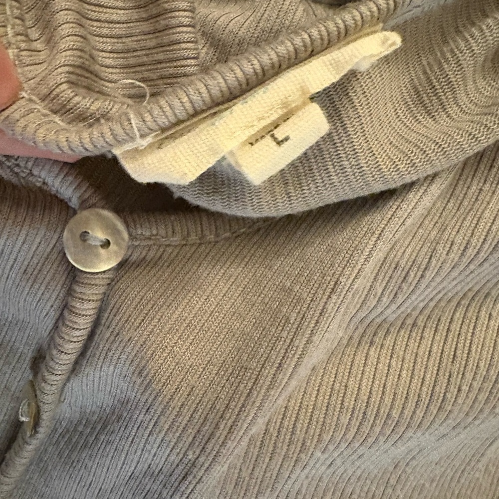 Gray Ruffle Sleeve Dress - Picture 4 of 4